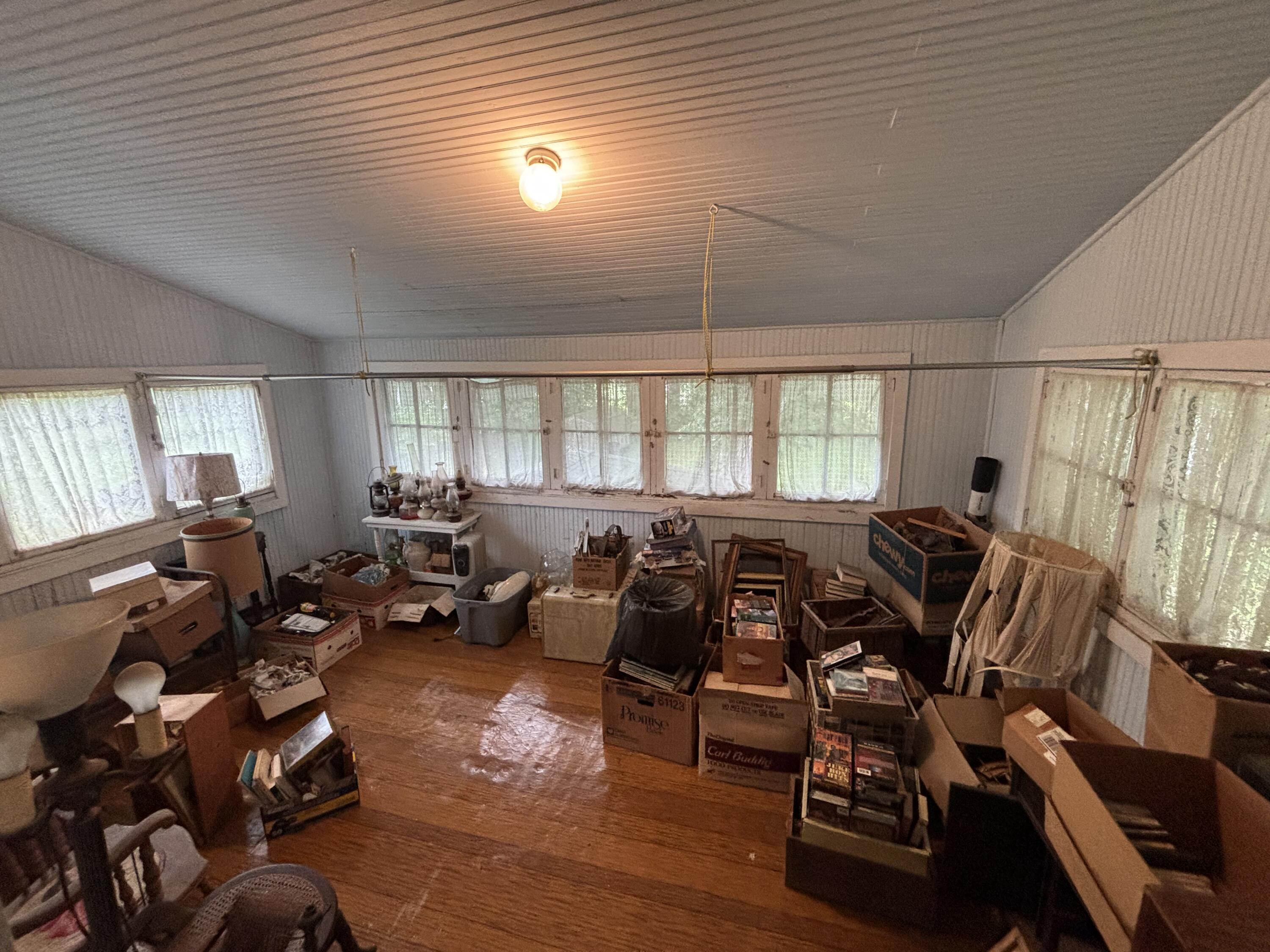 805 West Milroy Avenue Rensselaer, IN 47978 - Photo 28 of 35 3000x2250
