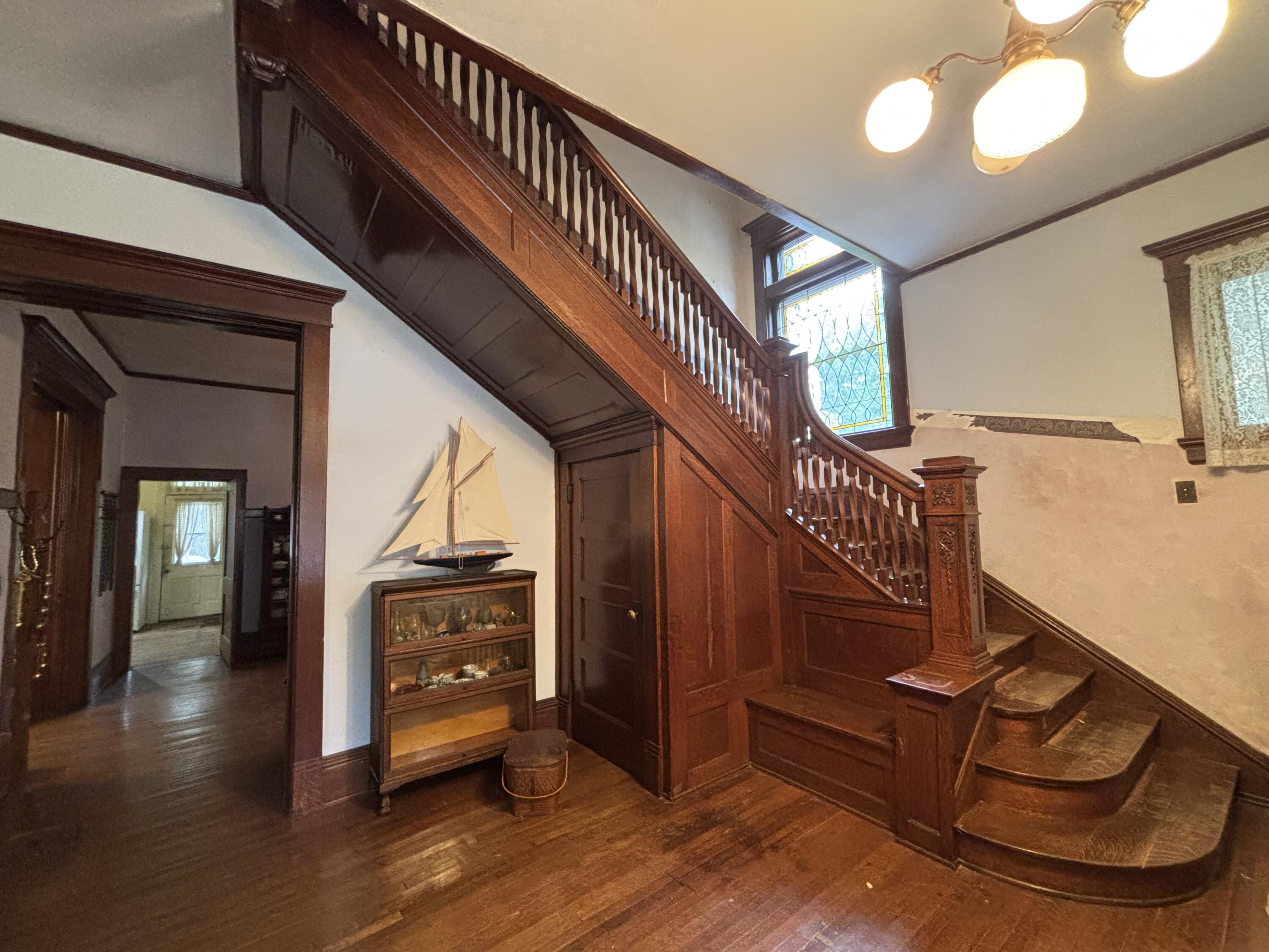 805 West Milroy Avenue Rensselaer, IN 47978 - Photo 7 of 35 3000x2250