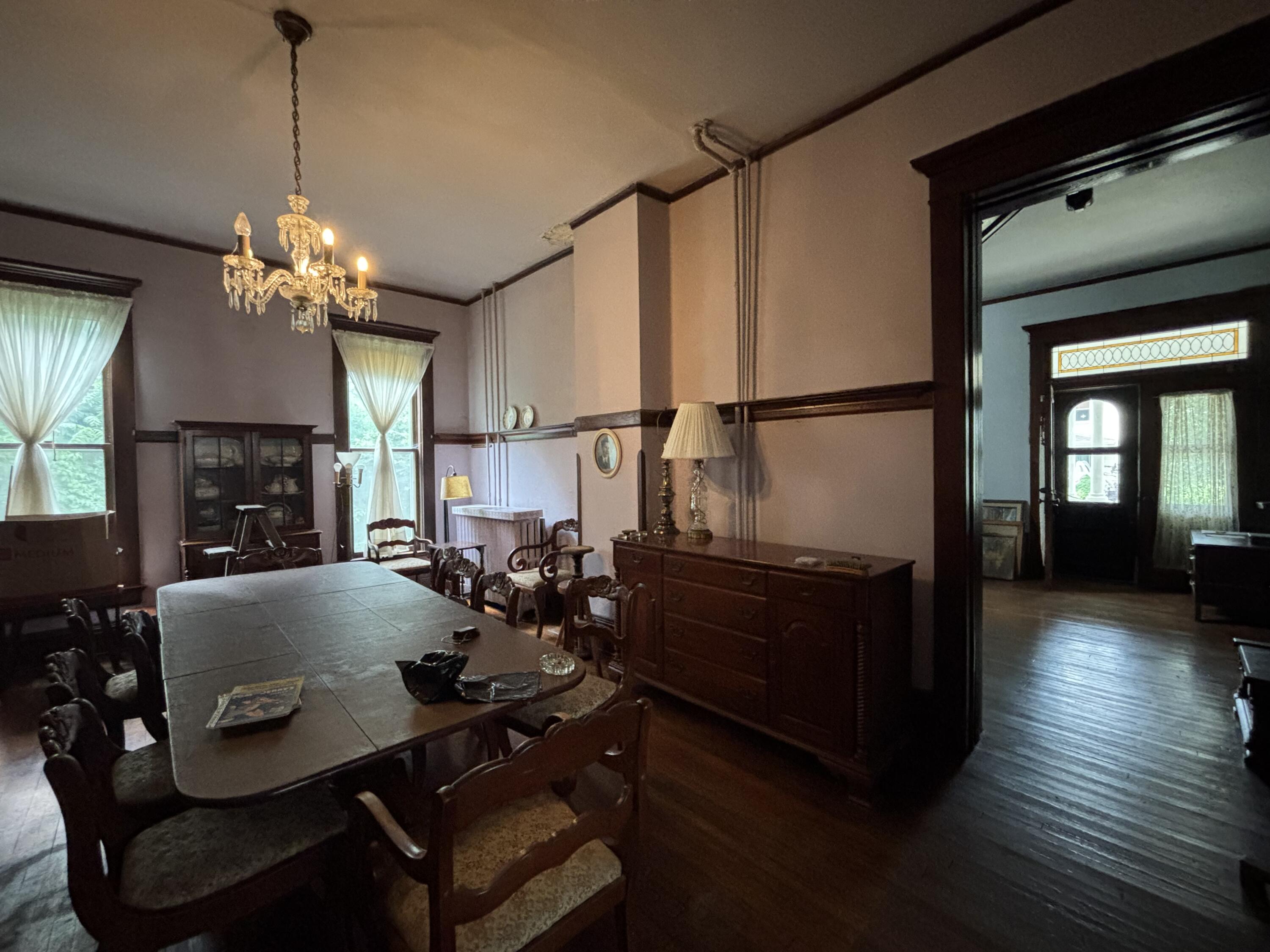 805 West Milroy Avenue Rensselaer, IN 47978 - Photo 8 of 35 3000x2250