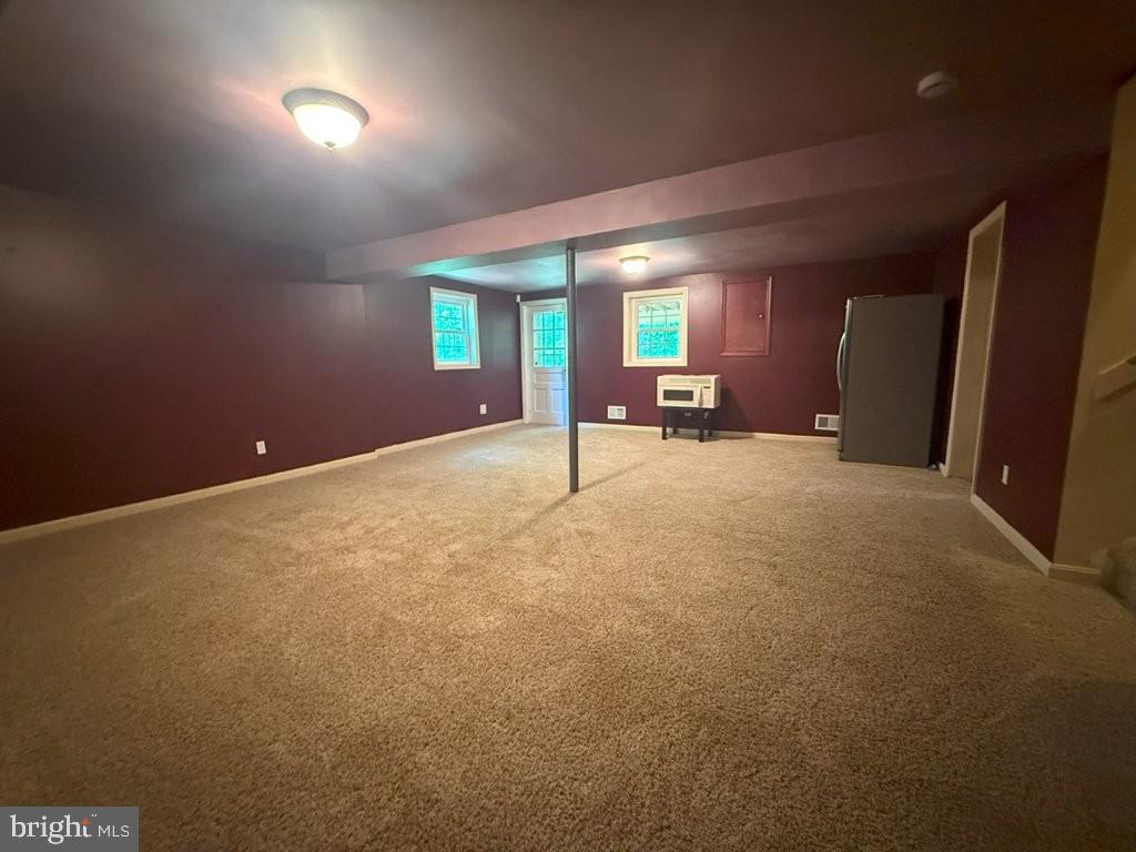 7801 Cliffside Court Springfield, VA 22153 - Photo 53 of 71 a view of a livingroom with furniture and a window