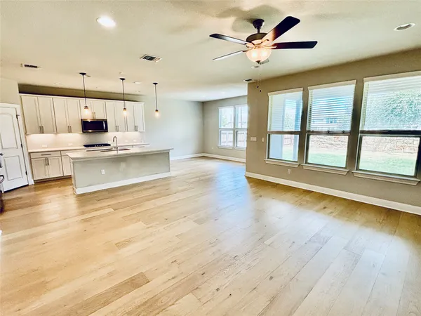 $3,000 | 14101 Salice Drive, Austin, TX 78717