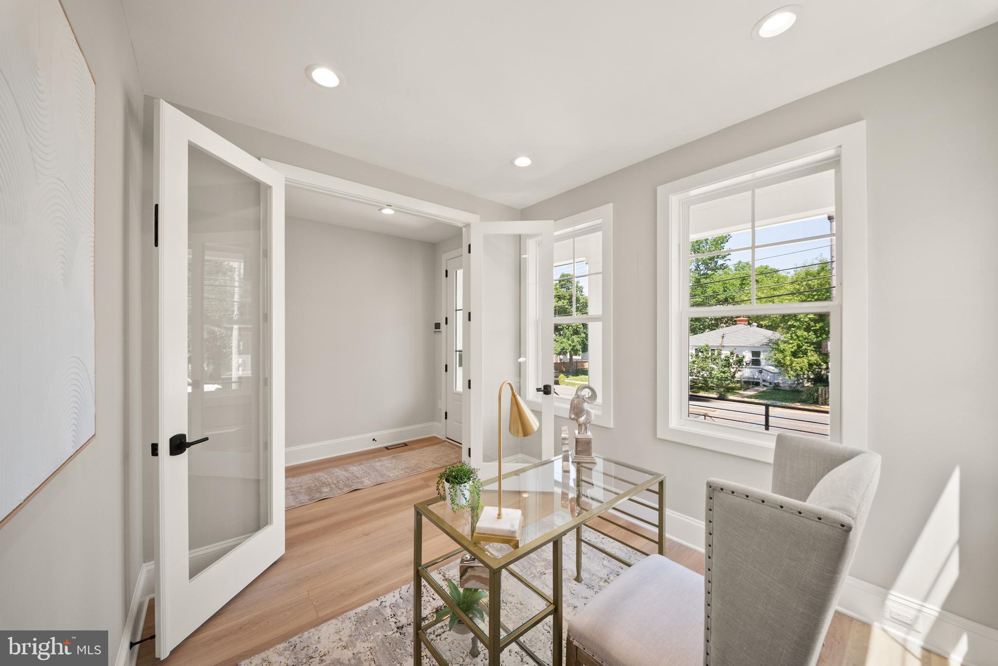 31 East Reed Avenue Alexandria, VA 22305 - Photo 10 of 71