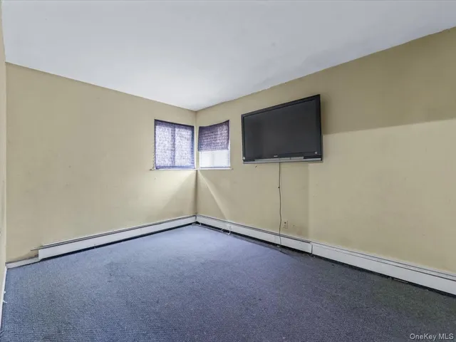 $450,000 | 22 Mason Street, Hempstead, NY 11550