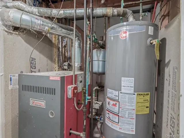 $450,000 | 22 Mason Street, Hempstead, NY 11550