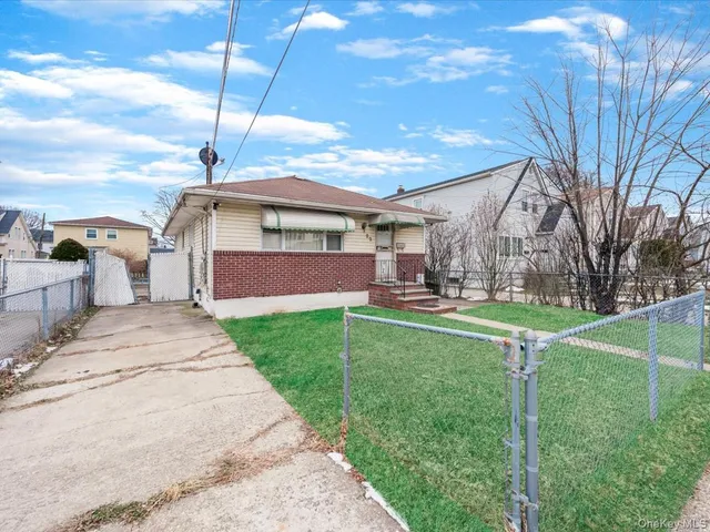 $450,000 | 22 Mason Street, Hempstead, NY 11550