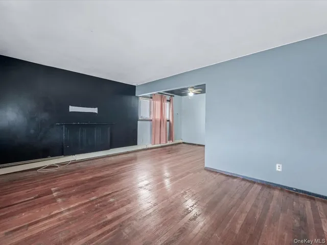 $450,000 | 22 Mason Street, Hempstead, NY 11550