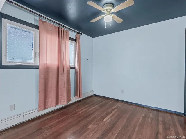 $450,000 | 22 Mason Street, Hempstead, NY 11550