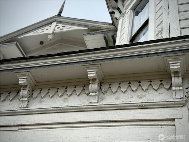 $285,000 | 303-307 North 3rd Street, Dayton, WA 99328