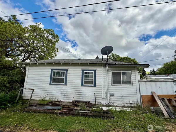 $285,000 | 303-307 North 3rd Street, Dayton, WA 99328
