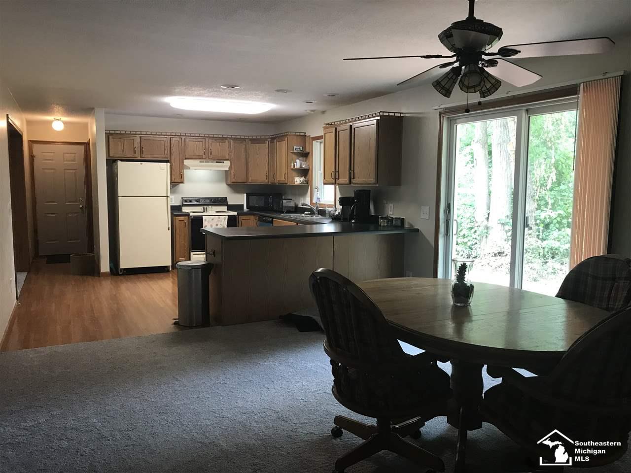 8982 Summerfield Road Lambertville, MI 48144 - Photo 5 of 14 Gallery Image 5