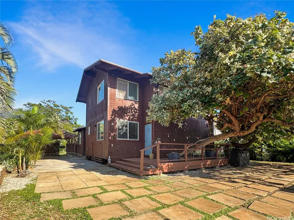 $1,425,000 | 84-554 Upena Street, Waianae, HI 96792