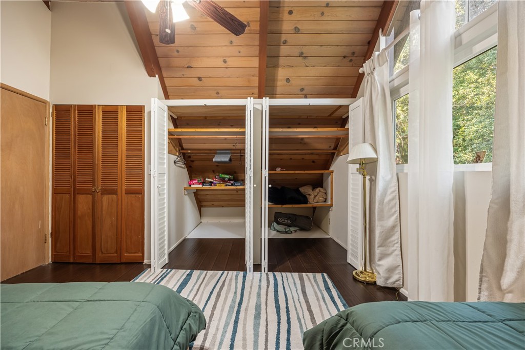 225 Fremont Road Lake Arrowhead, CA 92352 - Photo 32 of 49
