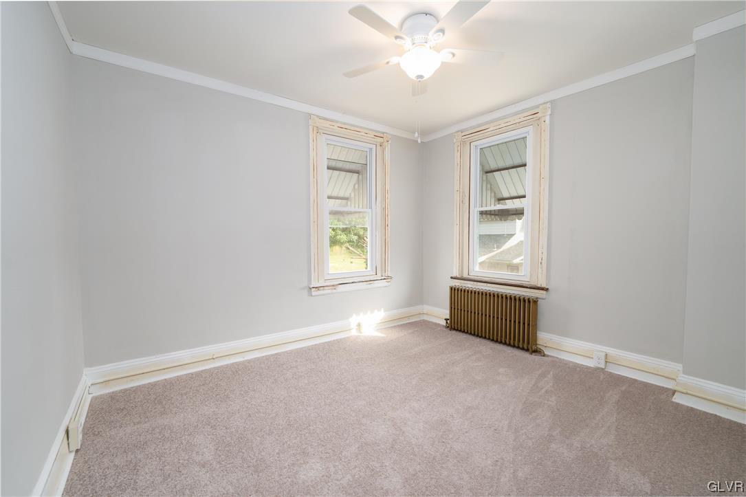 554 South Clewell Street Bethlehem, PA 18015 - Photo 11 of 20
