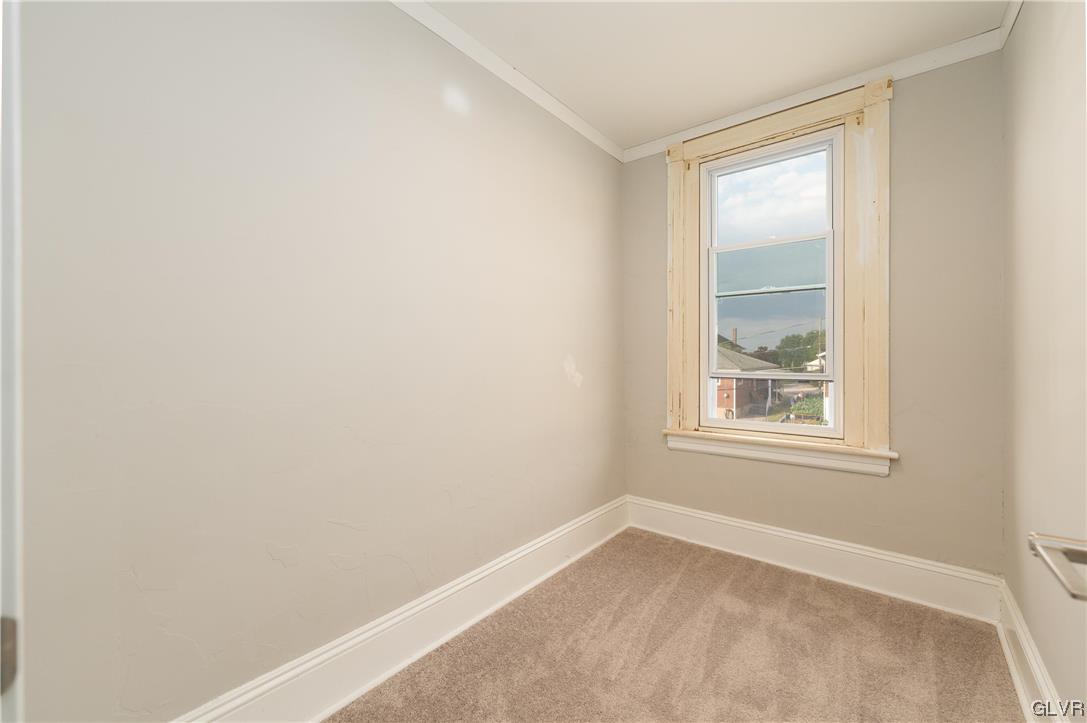 554 South Clewell Street Bethlehem, PA 18015 - Photo 12 of 20