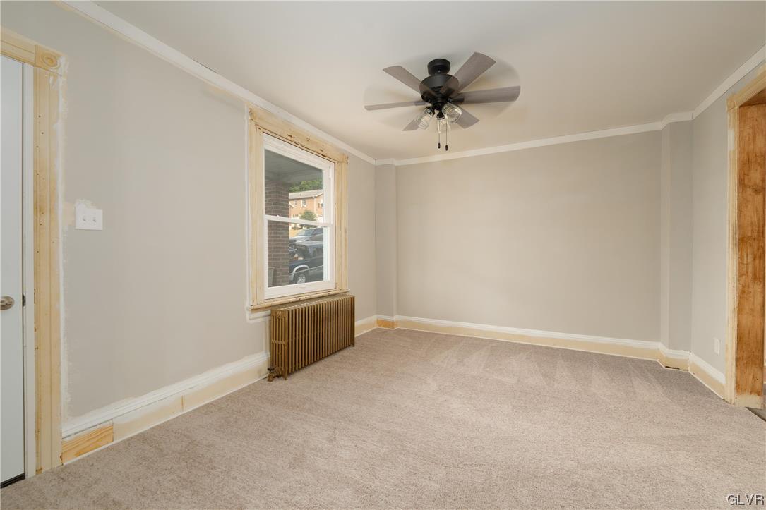 554 South Clewell Street Bethlehem, PA 18015 - Photo 5 of 20