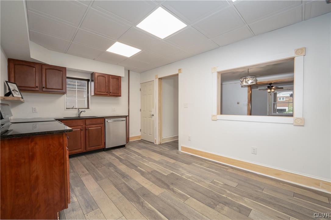 554 South Clewell Street Bethlehem, PA 18015 - Photo 6 of 20