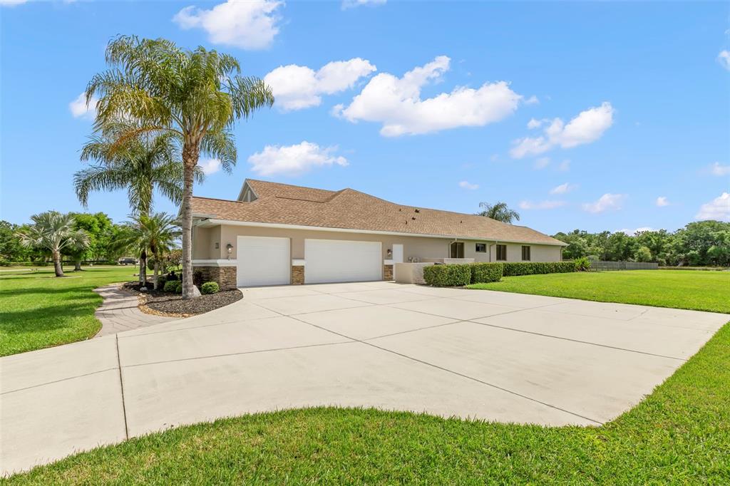 3710 Twin Rivers Trail Parrish, FL 34219 - Photo 8 of 77