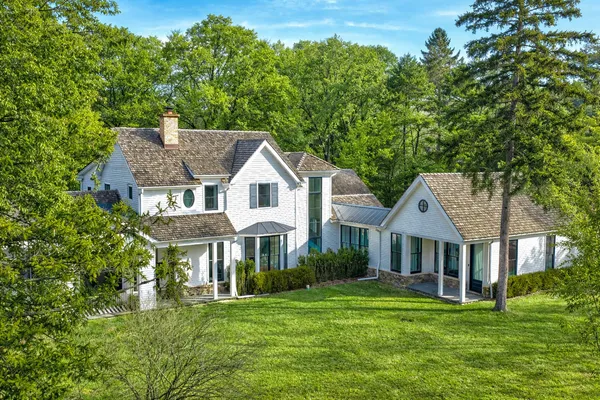 $3,025,000 | 800 Glenview Road, Glenview, IL 60025