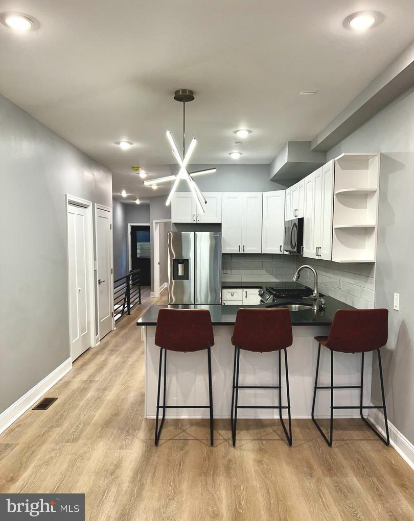 1609 Ellsworth Street, Unit 1 Philadelphia, PA 19146 - Photo 2 of 11