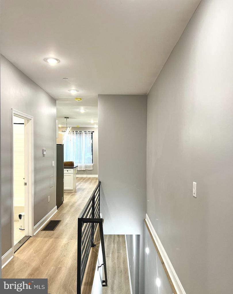 1609 Ellsworth Street, Unit 1 Philadelphia, PA 19146 - Photo 6 of 11