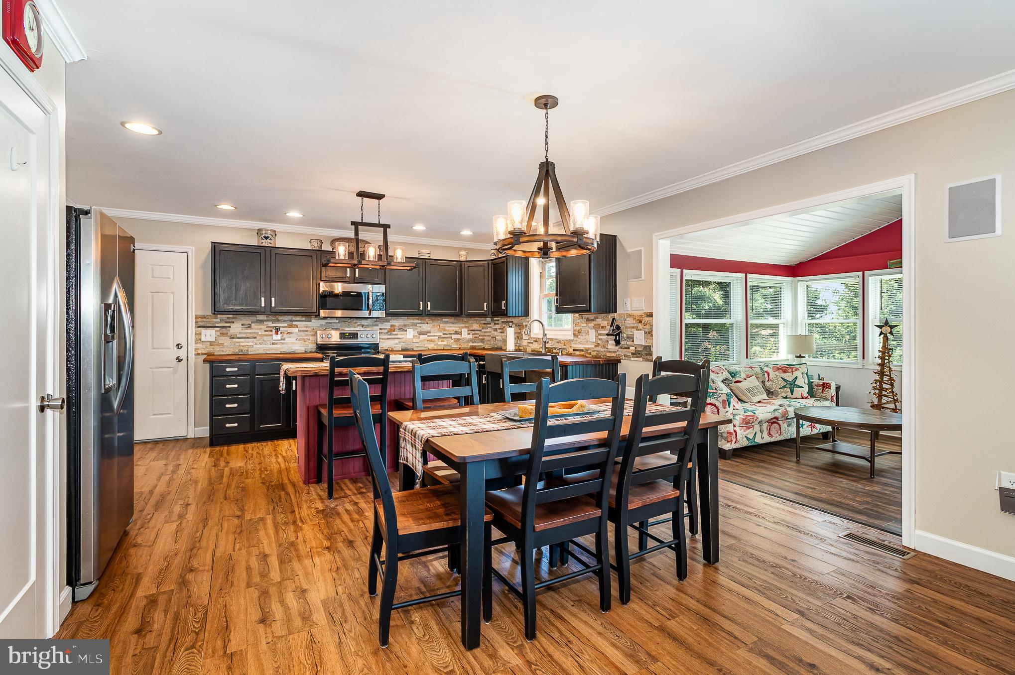 411 Springbrook Drive Palmyra, PA 17078 - Photo 12 of 59 Kitchen/Breakfast Nook