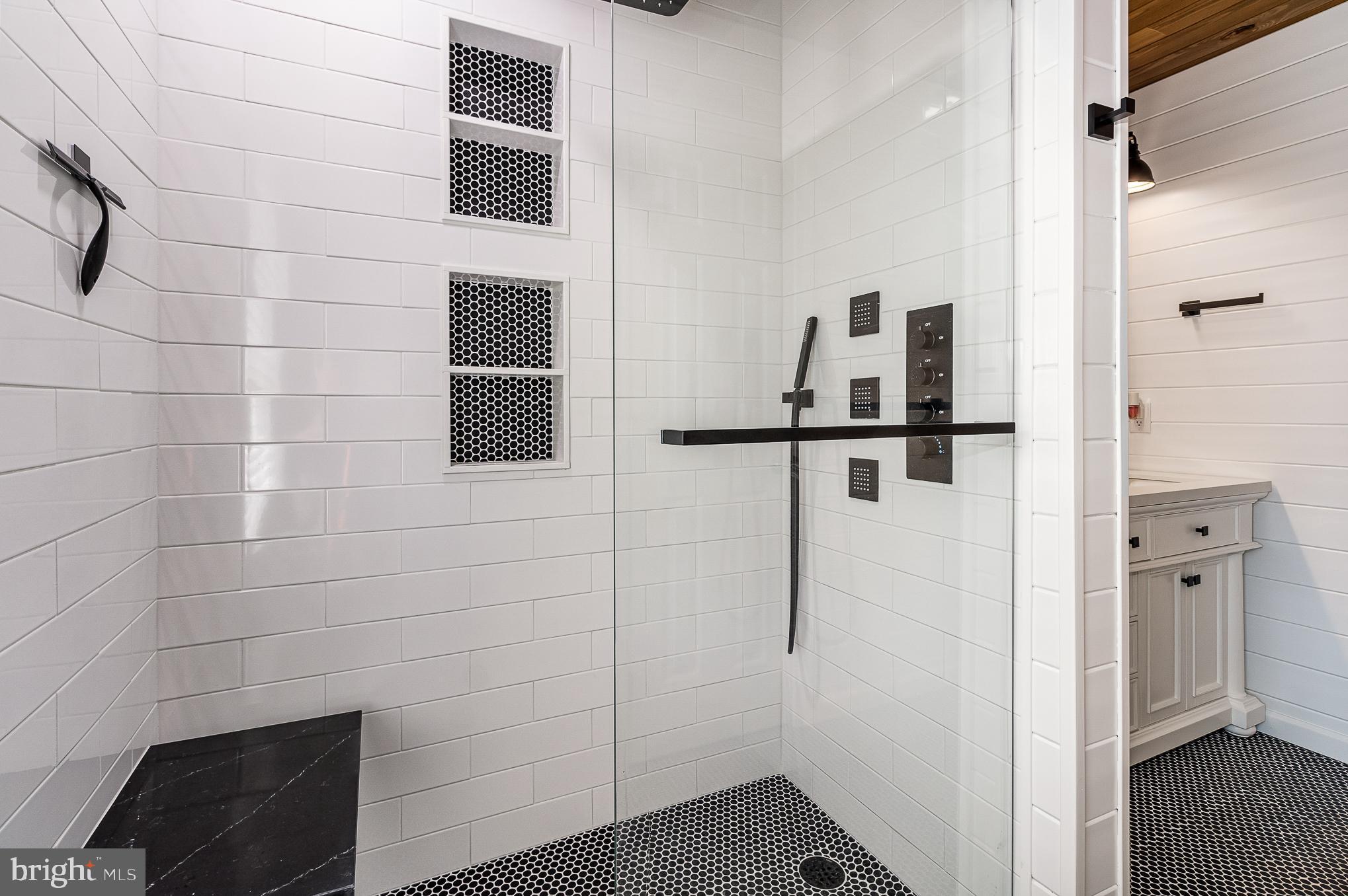 411 Springbrook Drive Palmyra, PA 17078 - Photo 28 of 59 Second Floor Bathroom