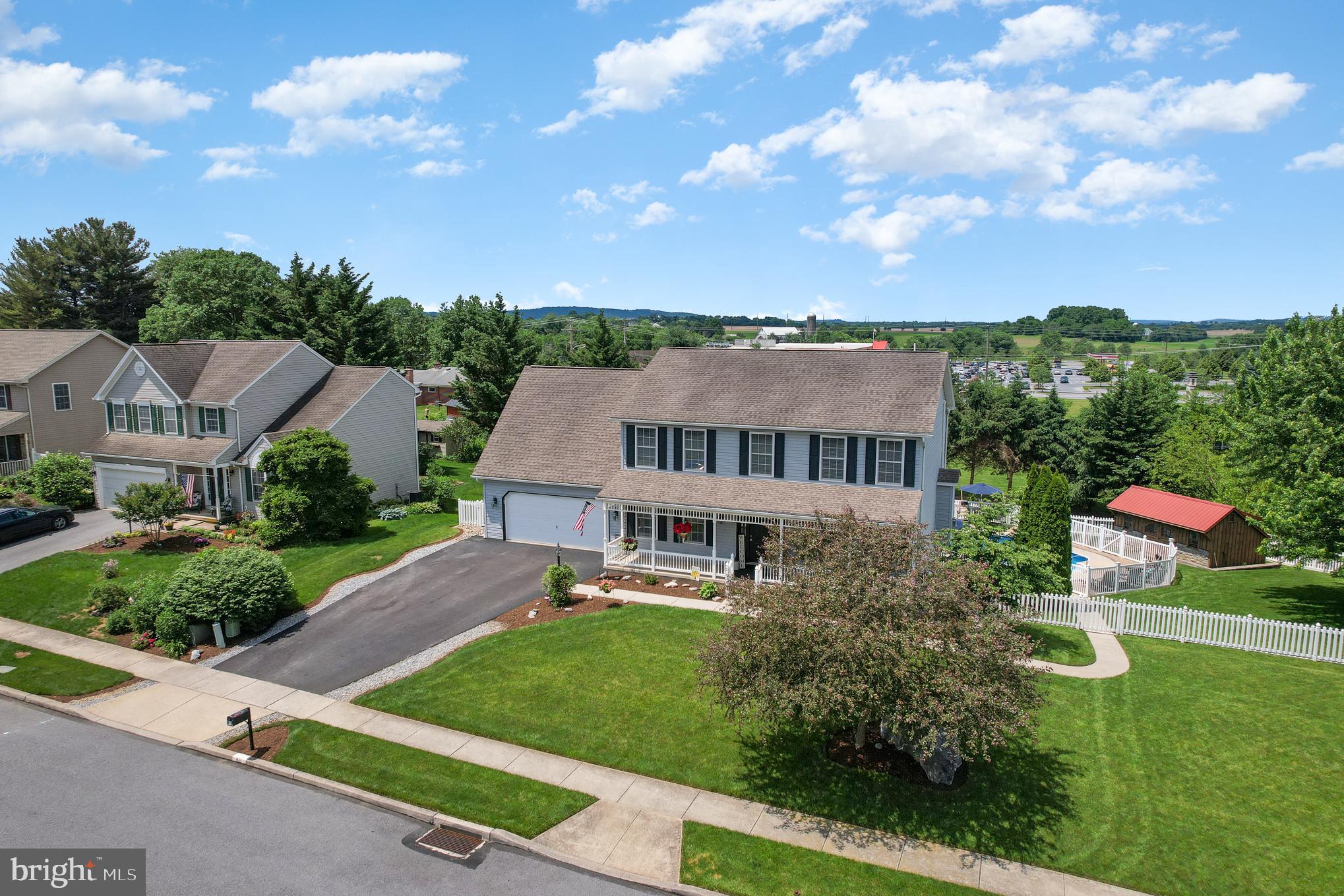 411 Springbrook Drive Palmyra, PA 17078 - Photo 3 of 59