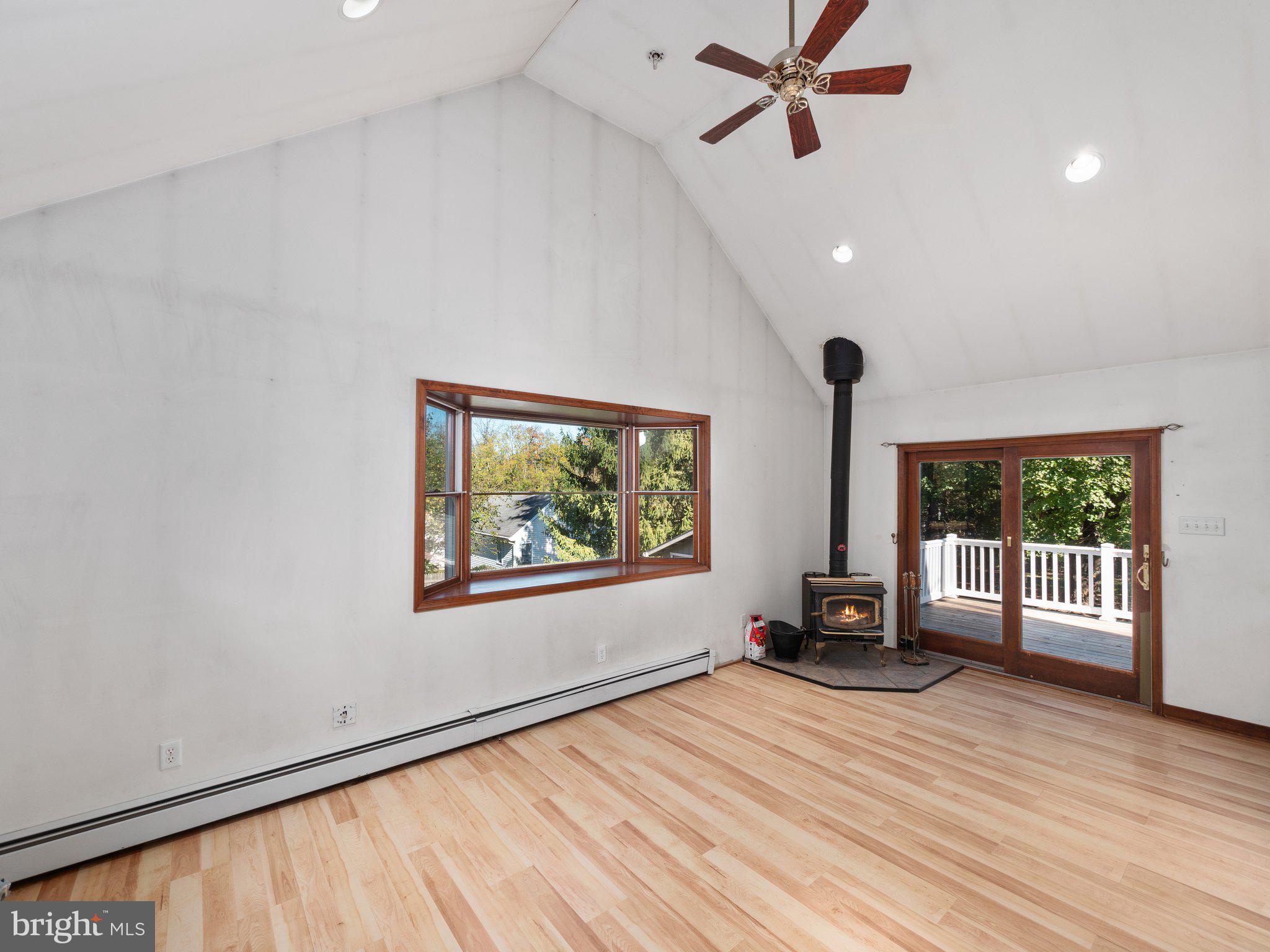 813 Rising Sun Road Telford, PA 18969 - Photo 12 of 27