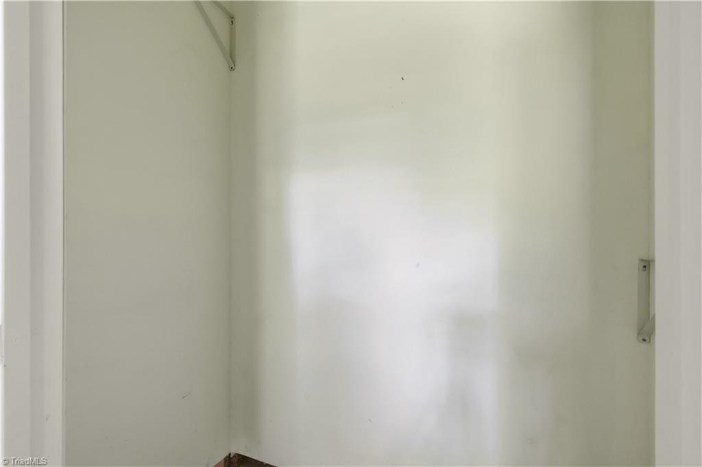 6200 Frye Bridge Road Clemmons, NC 27012 - Photo 13 of 43 Gallery Image 13