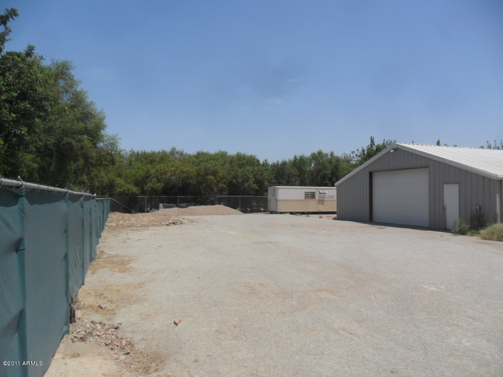 3854 East Vineyard Road Phoenix, AZ 85042 - Photo 14 of 54 SAM_7368