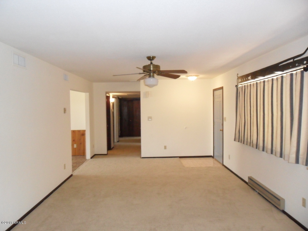 3854 East Vineyard Road Phoenix, AZ 85042 - Photo 36 of 54 SAM_1254