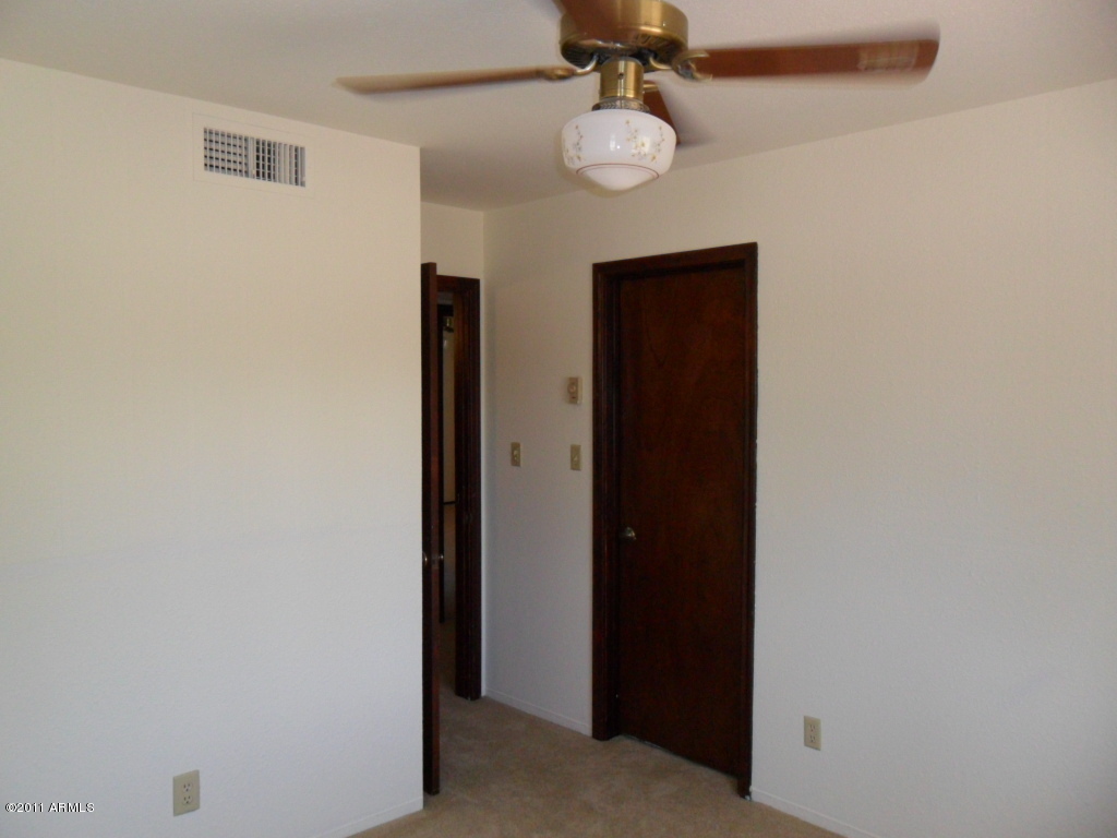 3854 East Vineyard Road Phoenix, AZ 85042 - Photo 48 of 54 SAM_1266