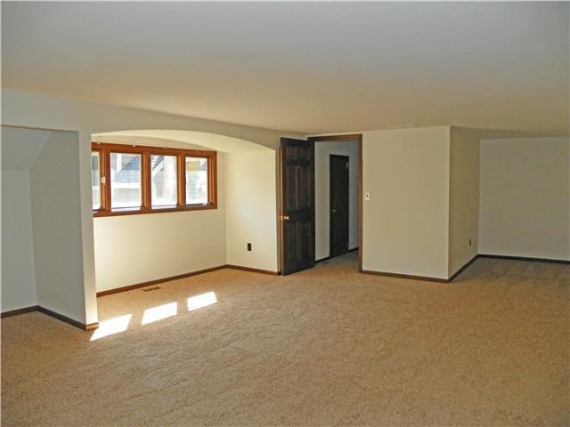 1560 Warren Road Delaware, OH 43015 - Photo 11 of 18