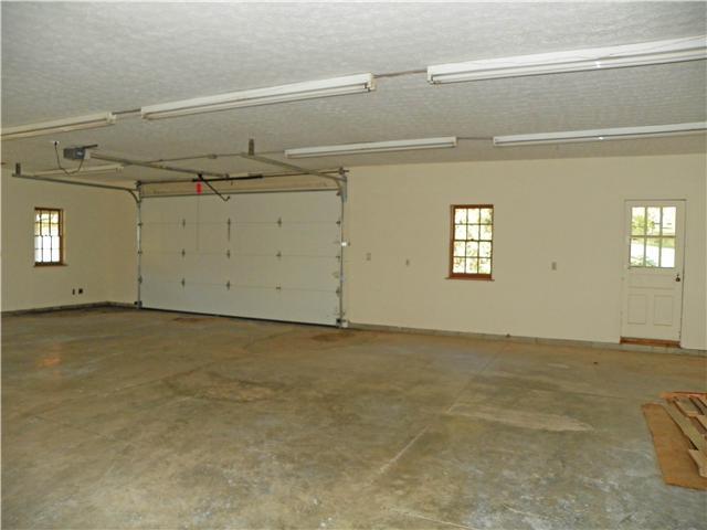 1560 Warren Road Delaware, OH 43015 - Photo 14 of 18