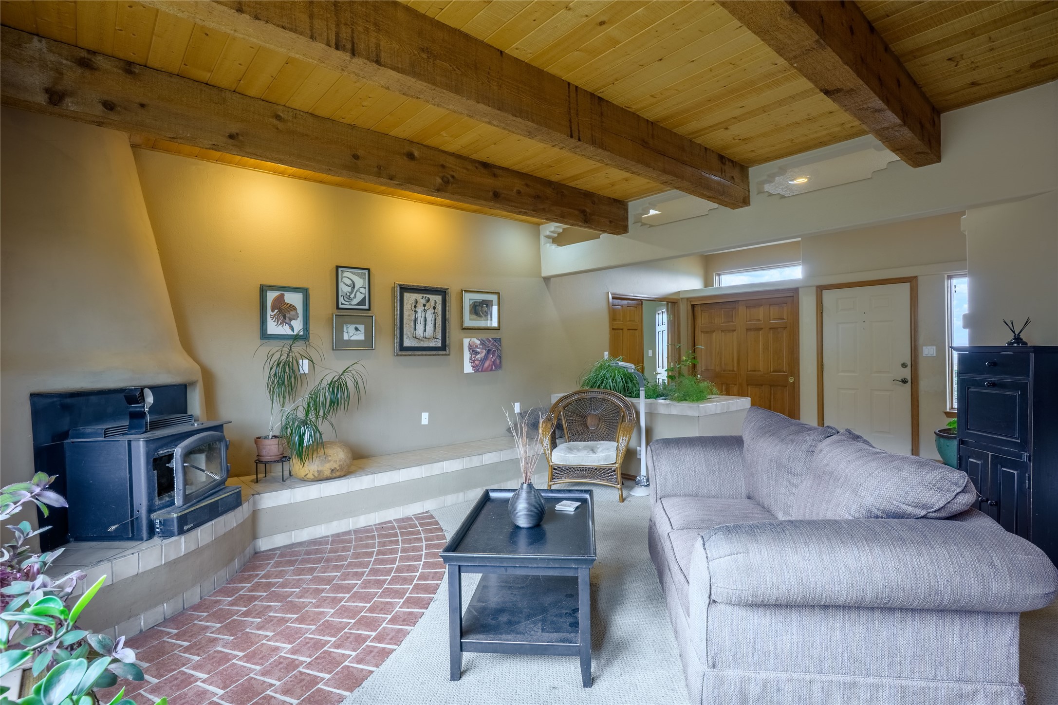 131 Quintana Road Cerro, NM 87519 - Photo 13 of 50