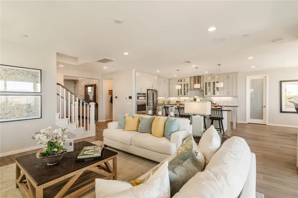 $9,450 | 18108 Esker Lane, Santa Clarita, CA 91350