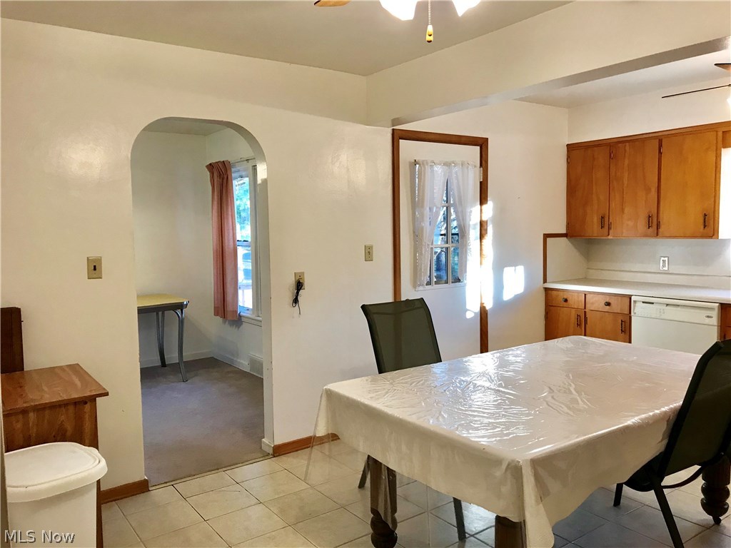 6784 Chestnut-Ridge Road Hubbard, OH 44425 - Photo 10 of 29 Gallery Image 10