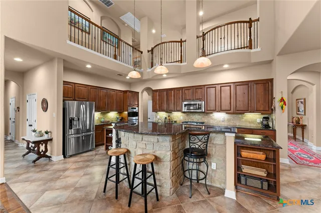 $935,000 | 26219 Park Bend Drive, New Braunfels, TX 78132