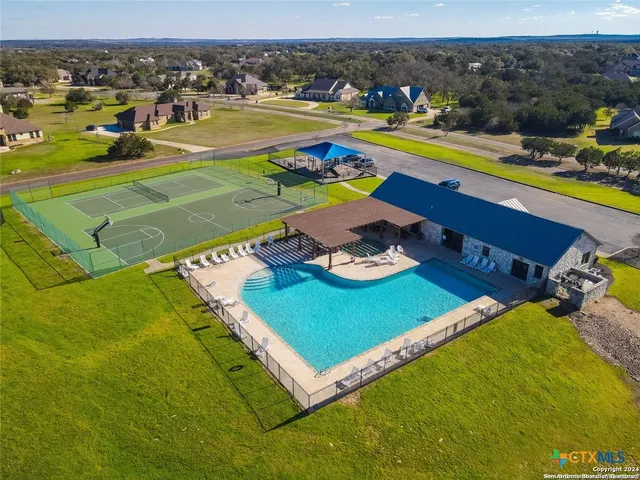 $935,000 | 26219 Park Bend Drive, New Braunfels, TX 78132