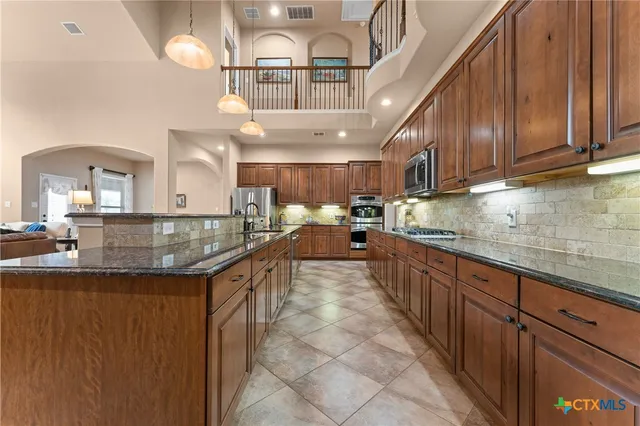 $935,000 | 26219 Park Bend Drive, New Braunfels, TX 78132