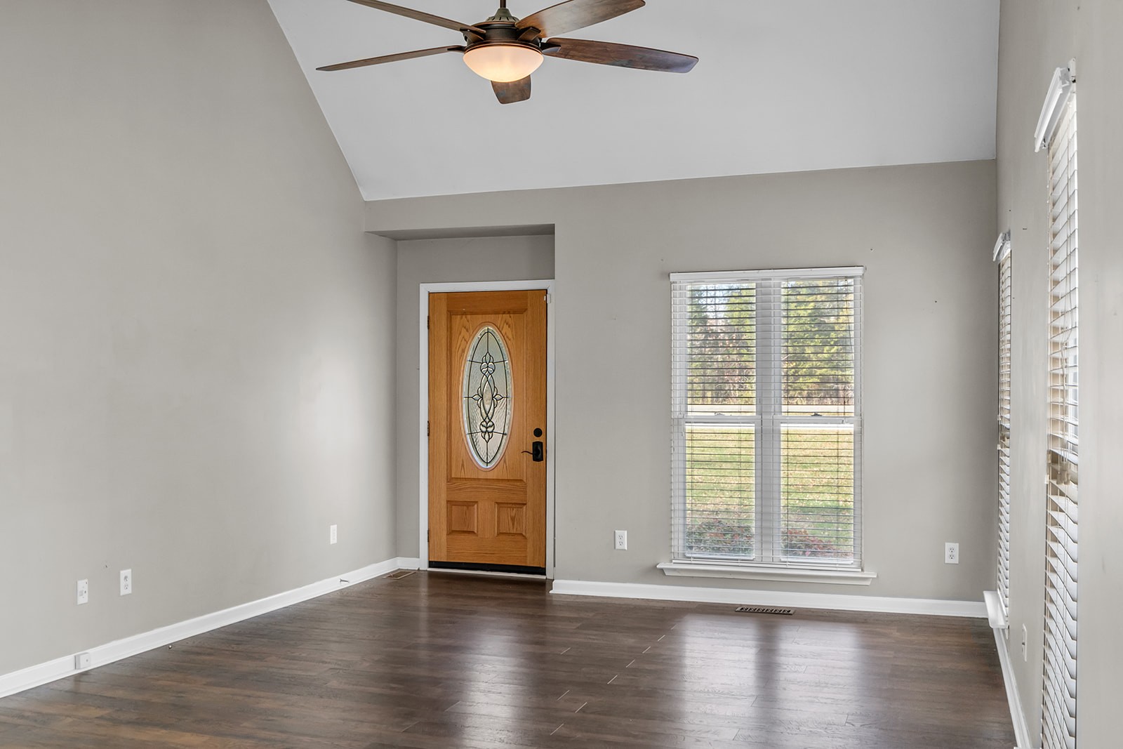 484 Sylvis Road Dickson, TN 37055 - Photo 5 of 30 Gallery Image 5