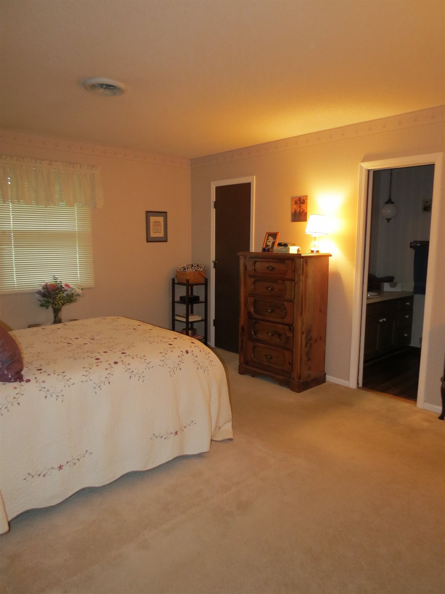 11327 Roberts Road Harlan, IN 46743 - Photo 14 of 36