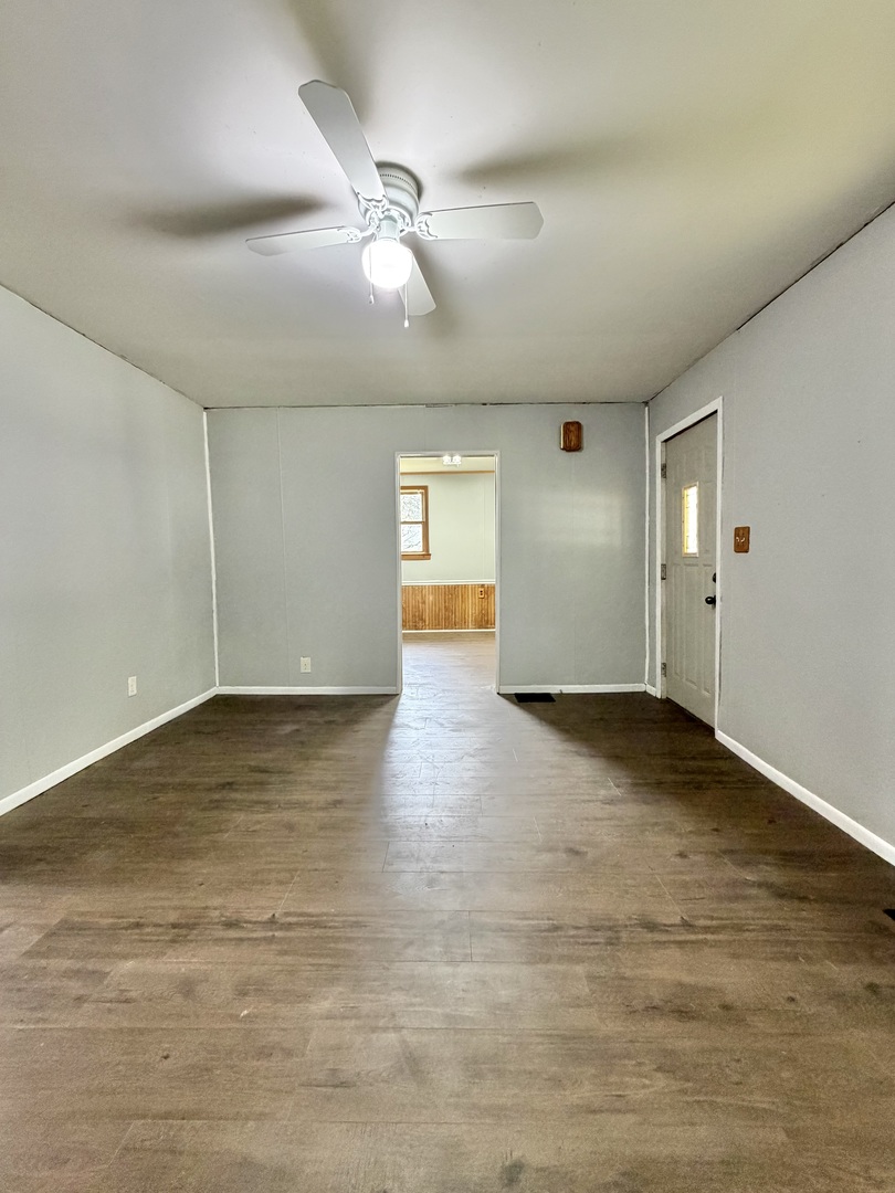 302 Jackson Street Saybrook, IL 61770 - Photo 5 of 24 Gallery Image 5