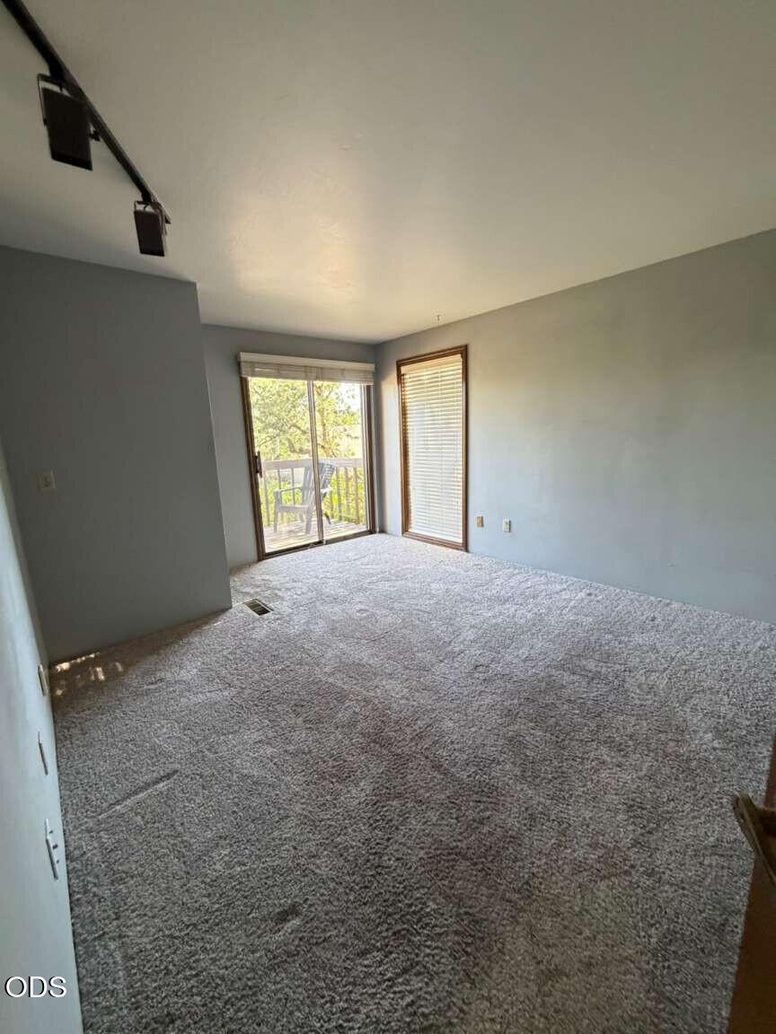 2586 Freedom Way Medford, OR 97504 - Photo 25 of 26