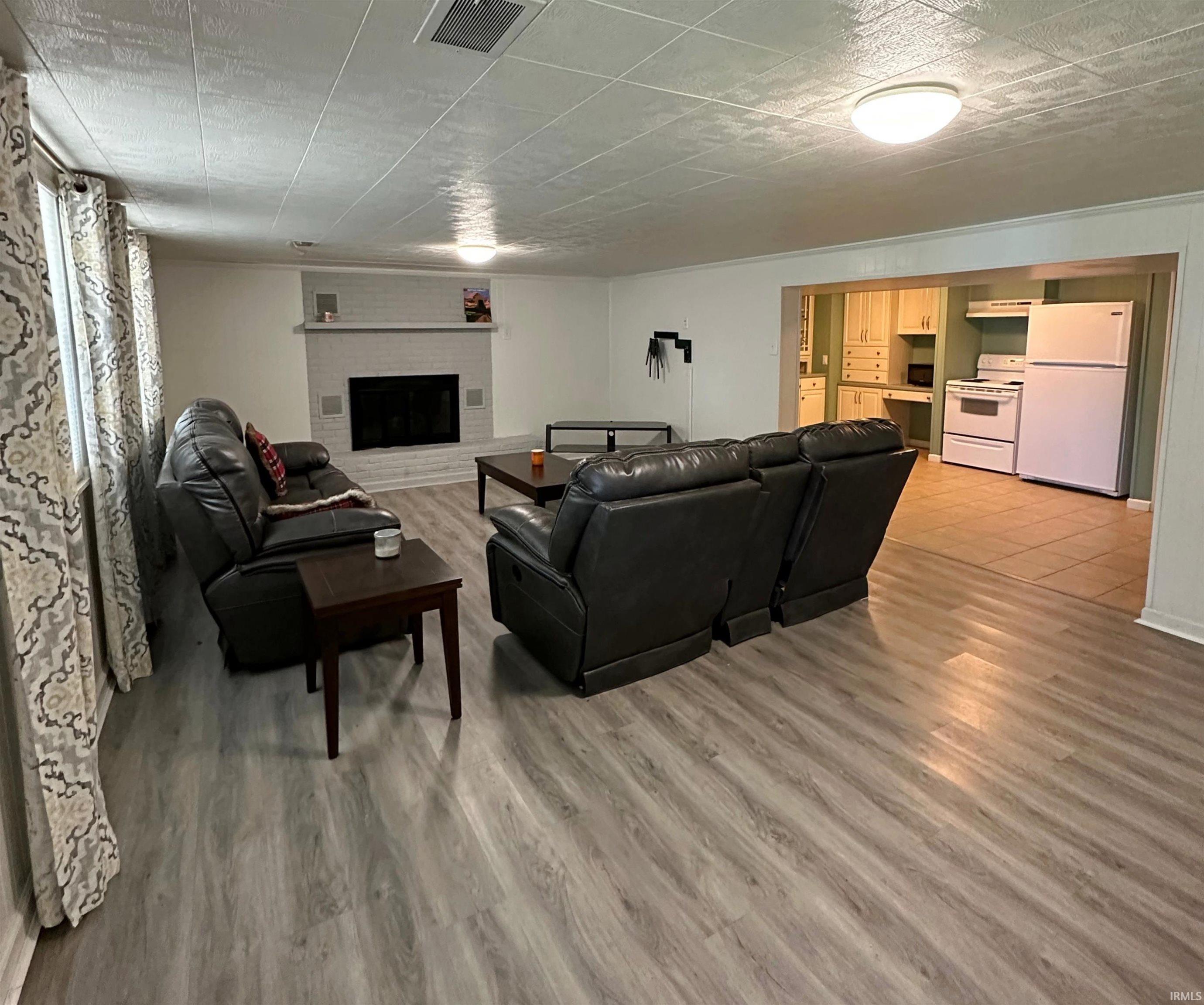 5651 North Craney Road Loogootee, IN 47553 - Photo 14 of 36 Gallery Image 14