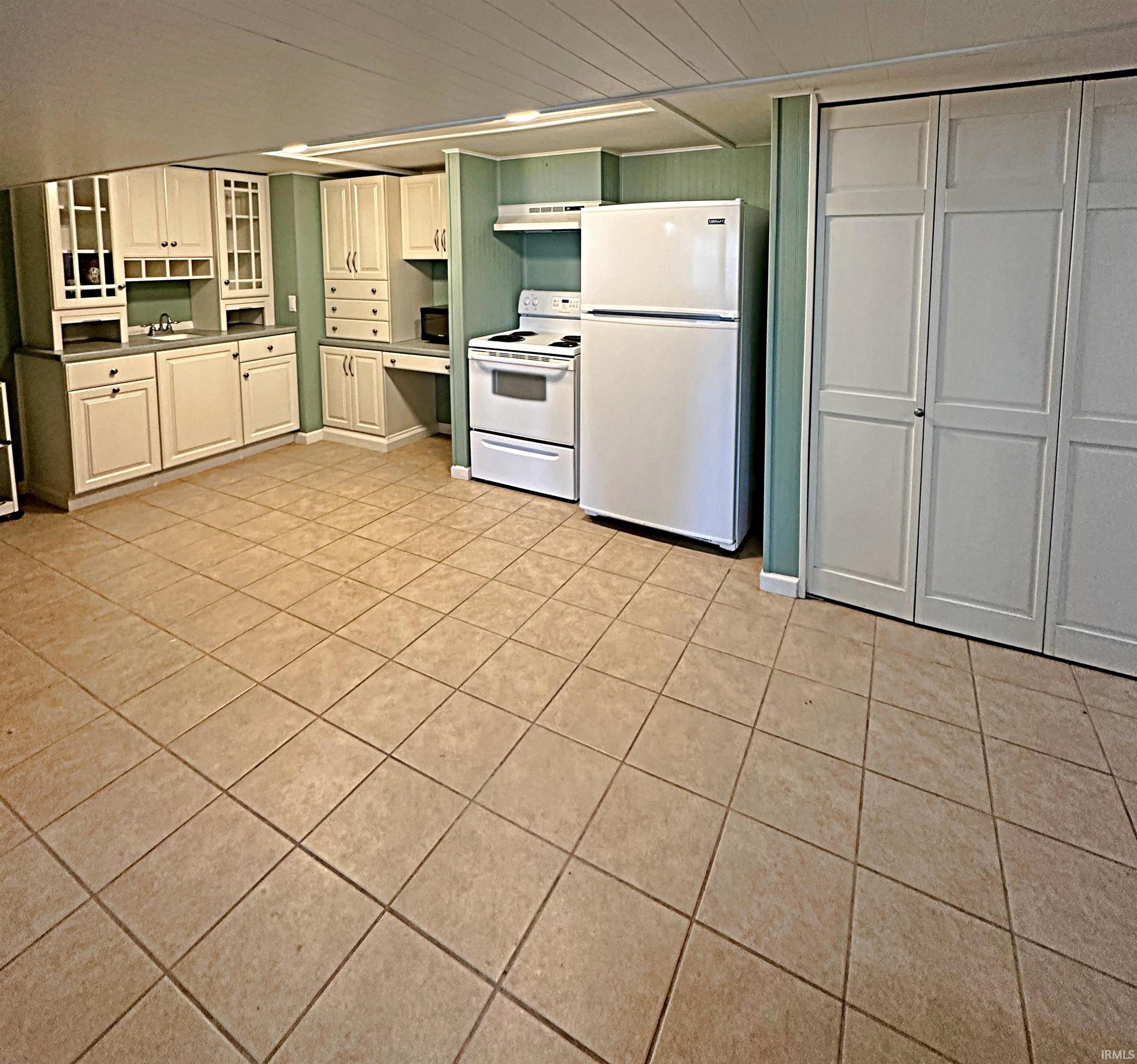 5651 North Craney Road Loogootee, IN 47553 - Photo 16 of 36 Gallery Image 16