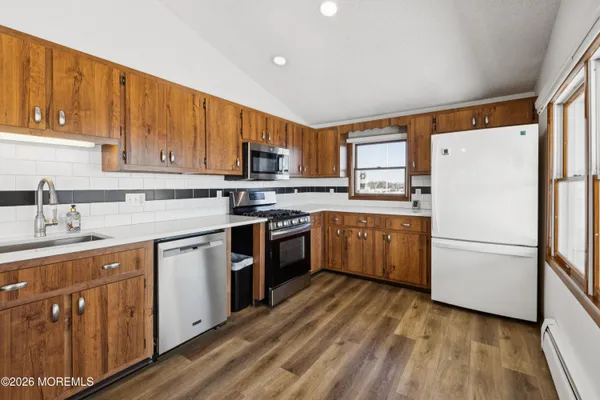 $3,200 | 222 Marine Plaza, Unit A, Forked River, NJ 08731