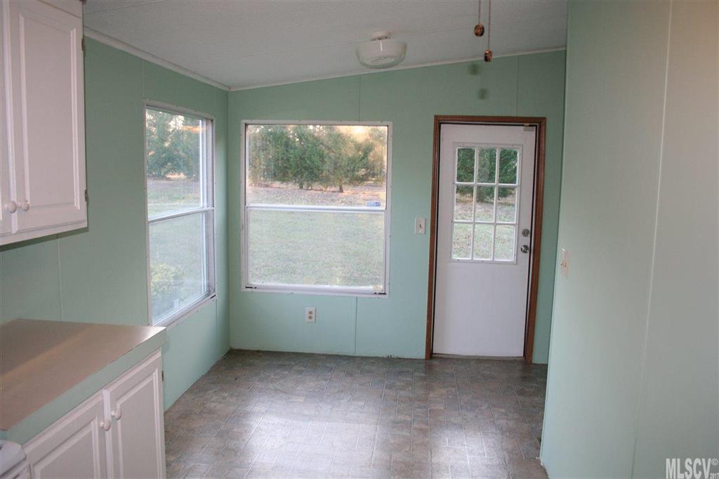 3220 Carmel Ridge Road Newton, NC 28658 - Photo 8 of 14 Gallery Image 8