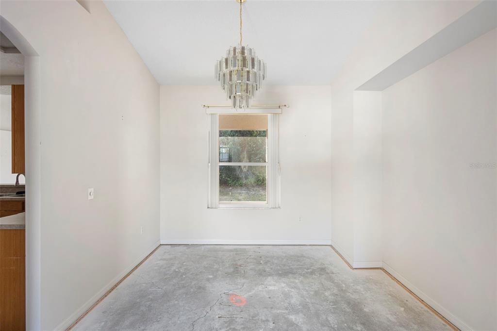 2123 Shadow Ridge Drive Deltona, FL 32725 - Photo 16 of 51