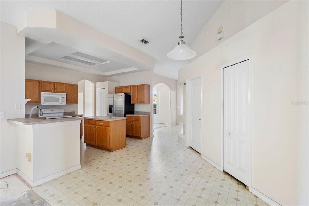 2123 Shadow Ridge Drive Deltona, FL 32725 - Photo 29 of 51